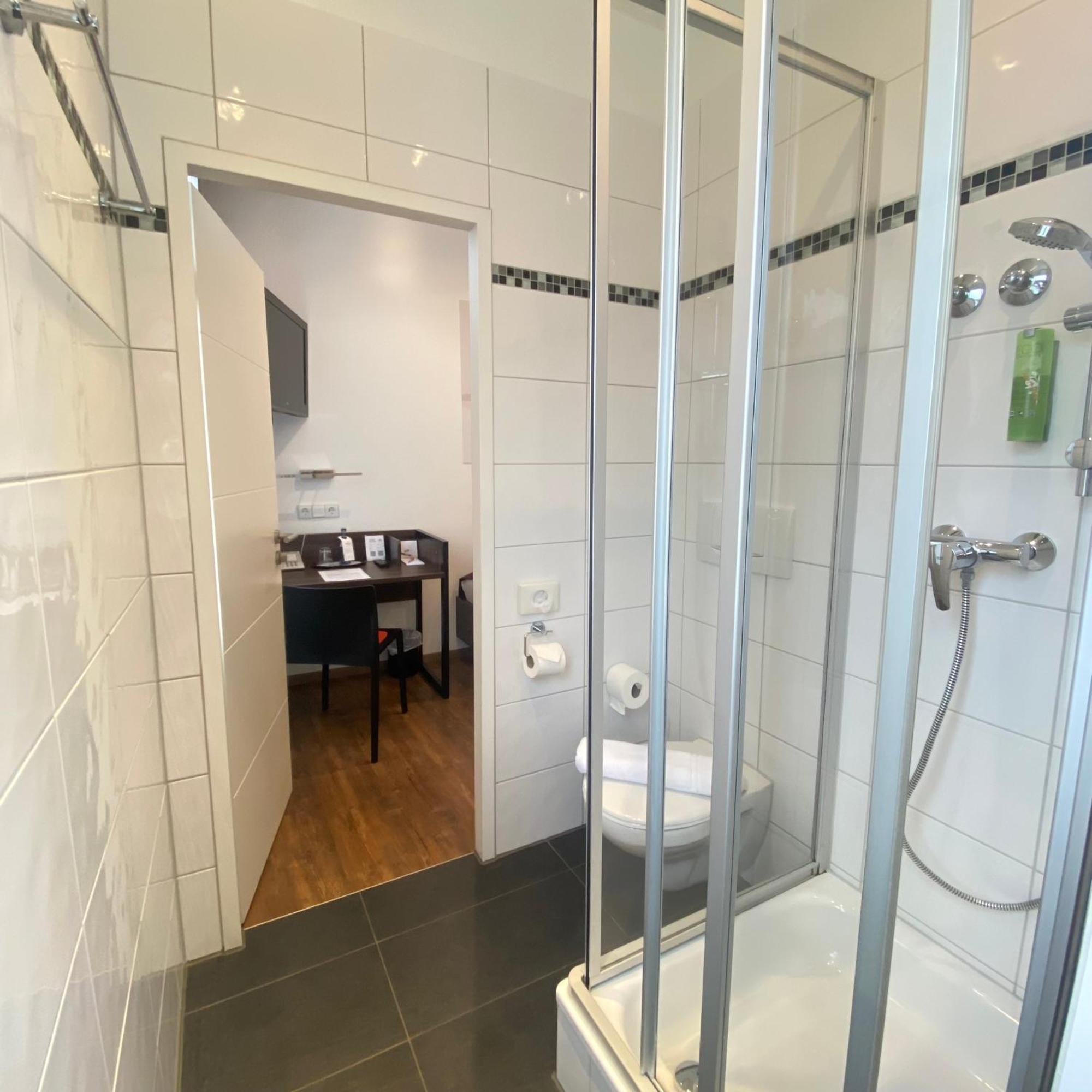 Sevendays Hotel Karlsruhe Dış mekan fotoğraf