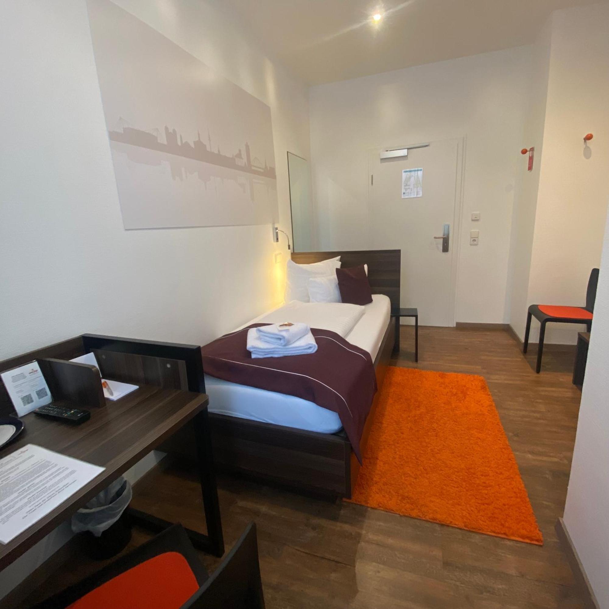 Sevendays Hotel Karlsruhe Dış mekan fotoğraf